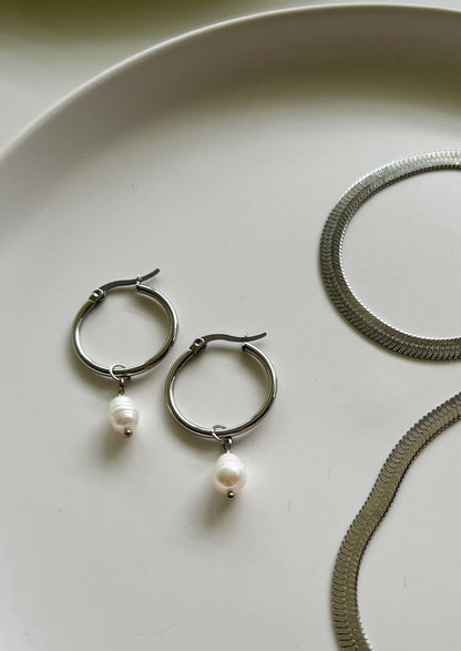 Cora earrings
